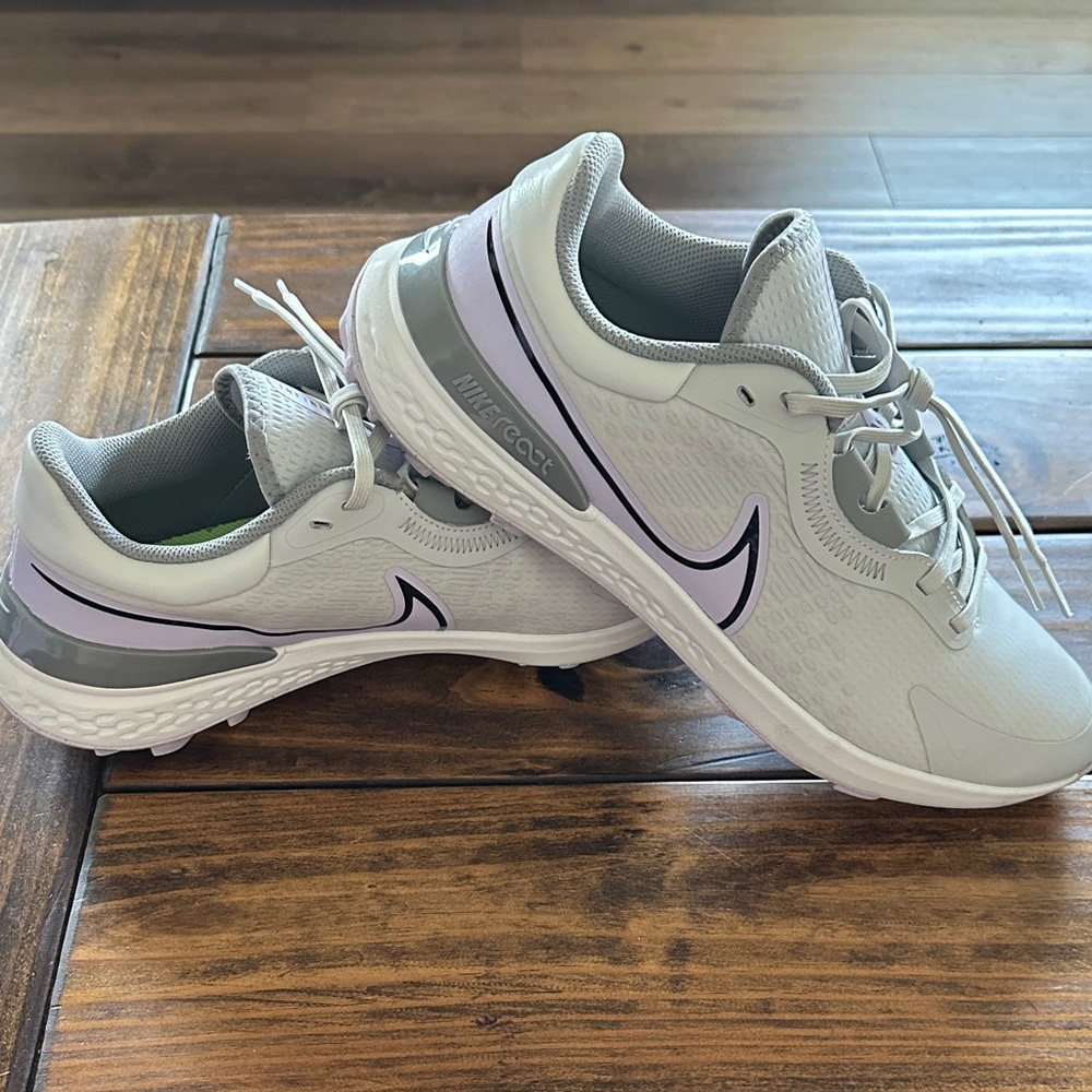 Nike React Infinity Pro 2 Golf Sz. 12    Light Gray and Purple